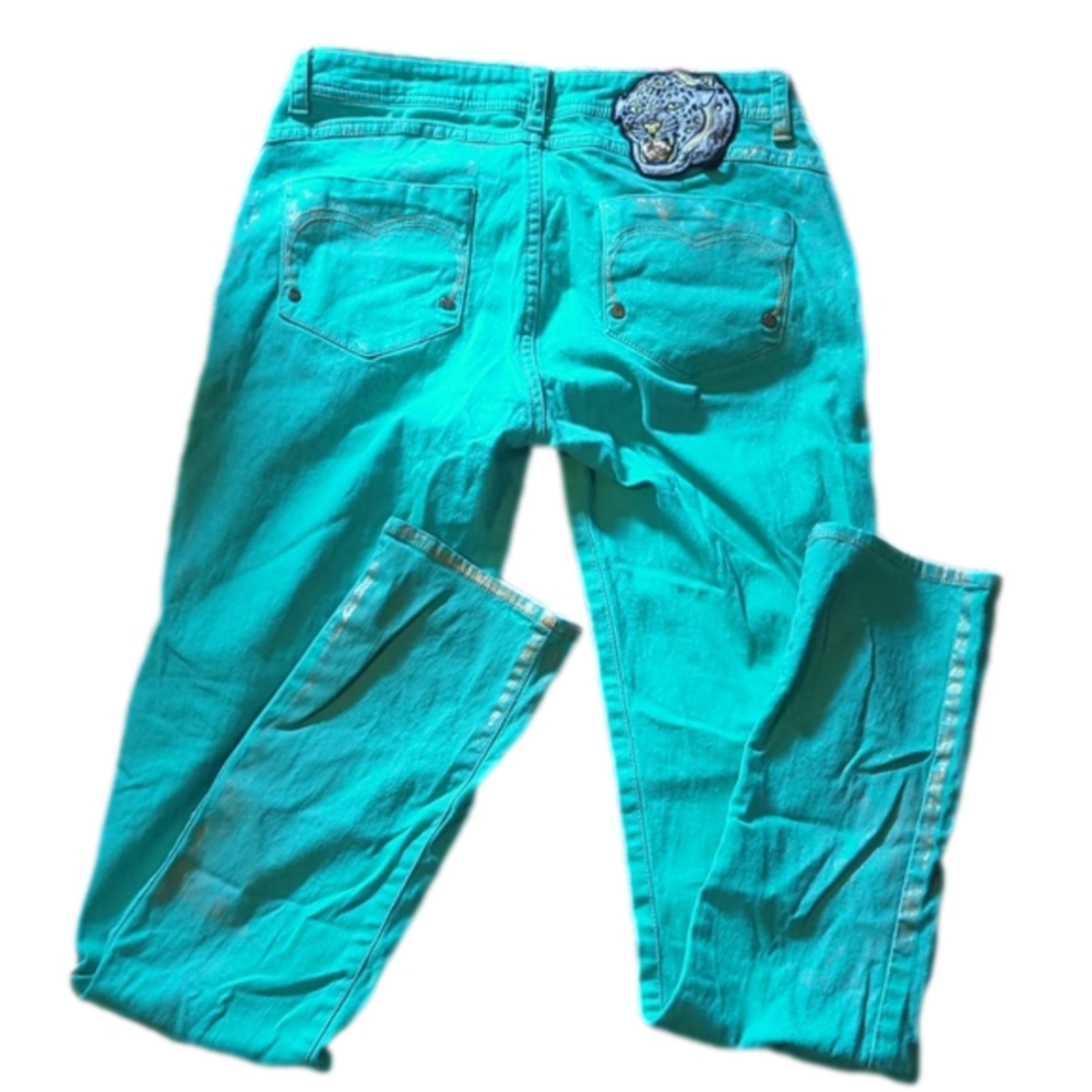 Vintage apple bottom jeans.